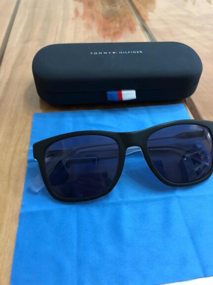 Gafas de sol tommy hilfiger 1445 s lcn hombres d nq np 972622 mla28072232507 092018 f