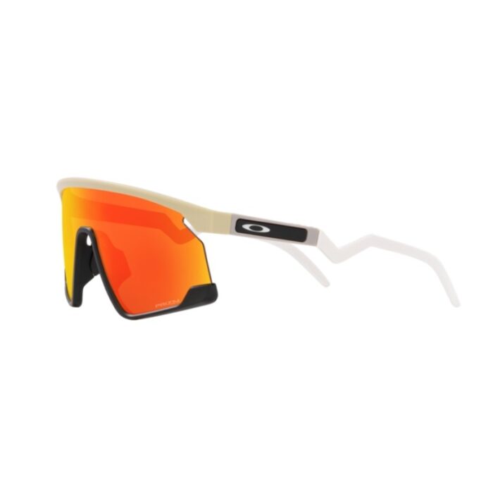 Oakley oo 9280 bxtr 928004 matte desert tan 888392601797 3 800x800w